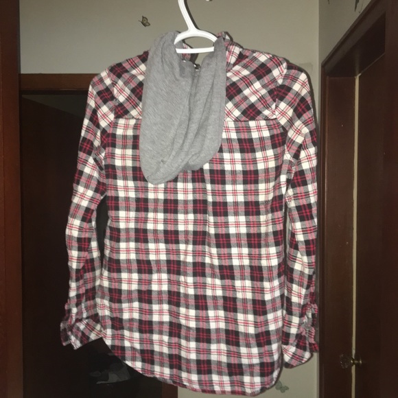 Stripped Flannel With Removable Hood - Picture 2 of 6